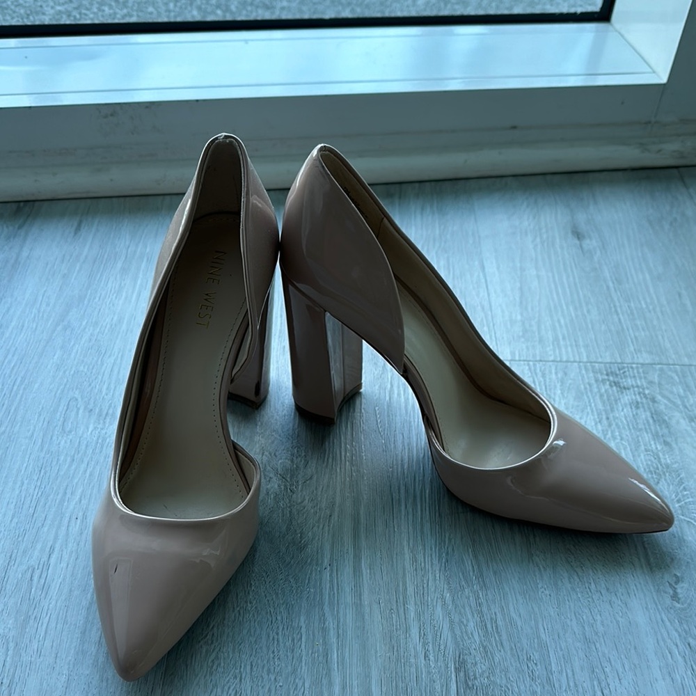 Nine West Women's Nude Pumps